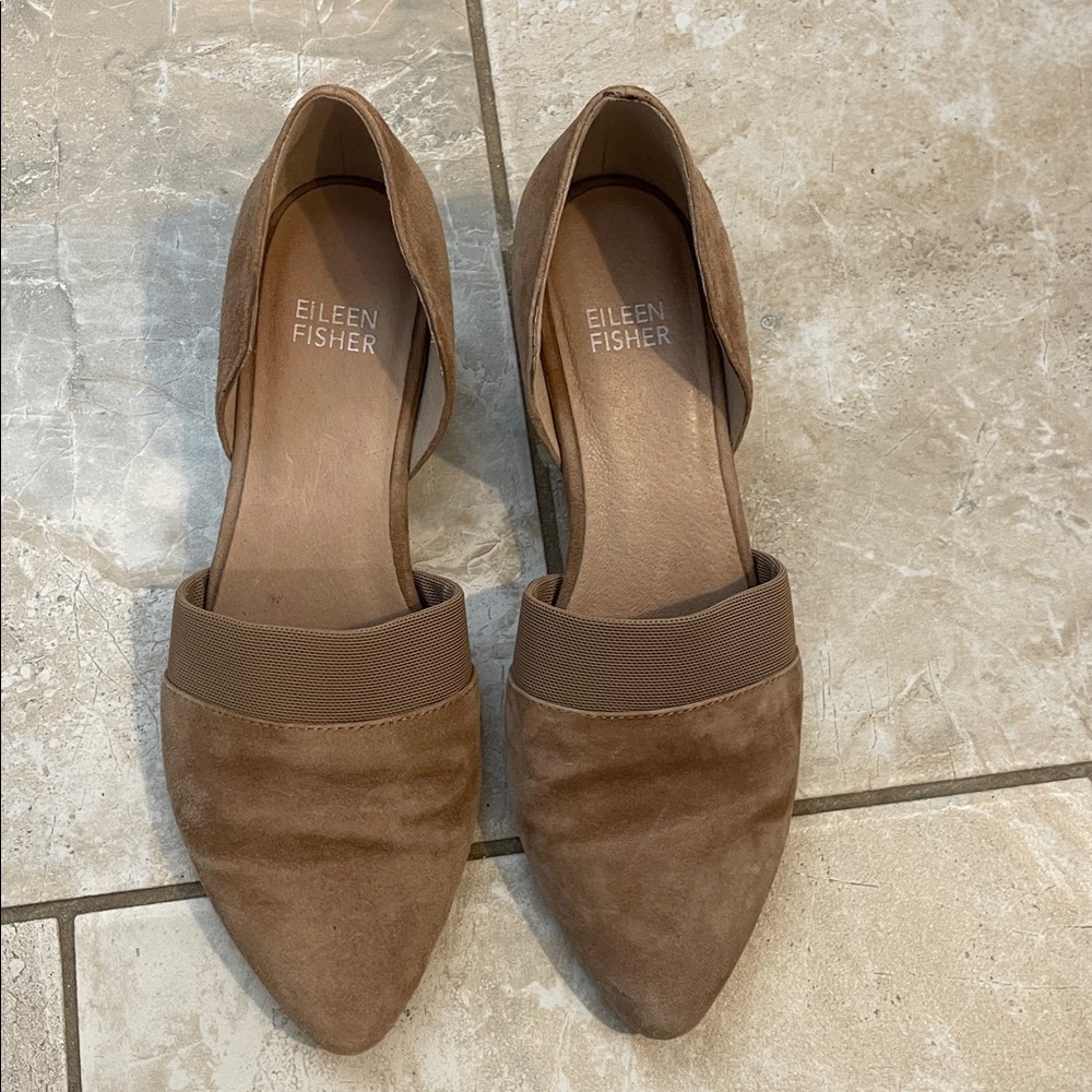 Eileen Fisher Hilly Suede Leather Wedge d'Orsay Pump Size 6.5 Neutral